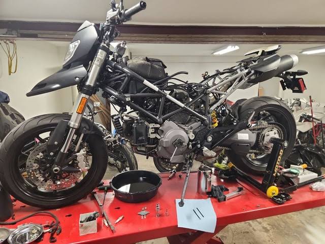 Desmo Service