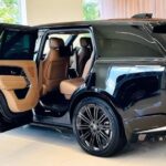 Range rover 7 seater interior