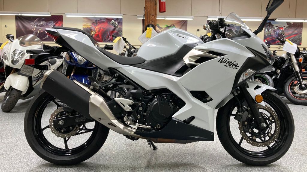 Kawasaki Ninja 400